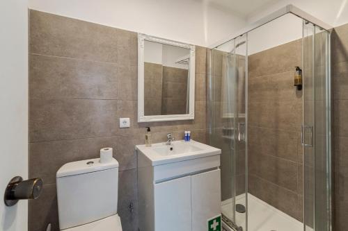 Et badeværelse på Lovely Sá - By Y Concept