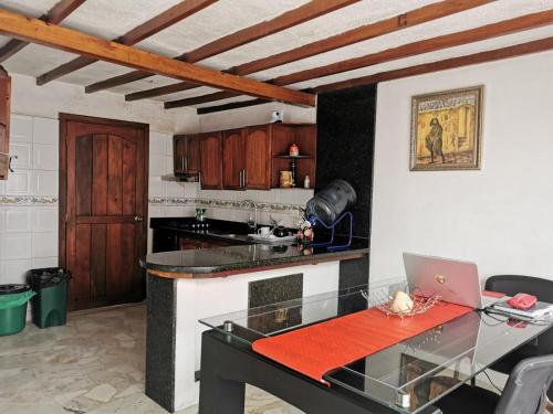 Kuchyň nebo kuchyňský kout v ubytování Tikki Lua