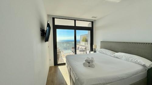 Sunset Cliffs I by Terreta Rentals