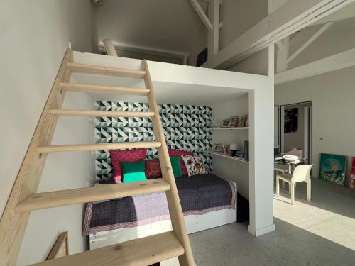 Postel nebo postele na pokoji v ubytování Casa Favelas, Vue Mer, plages et Monaco à pieds