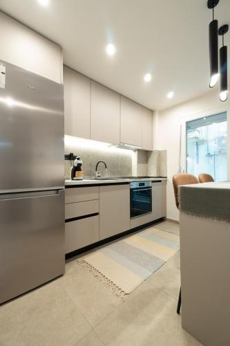 Ladadika Pearl Suite