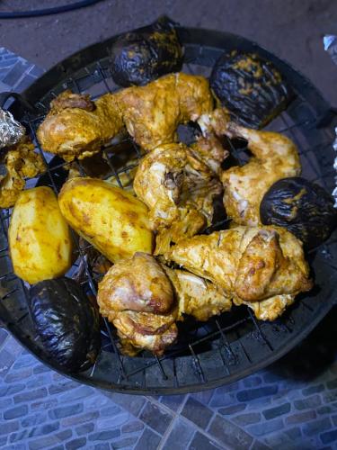 Essen in der Zelt-Lodge oder in der Nähe