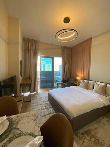 Furnished studio apartment next to metro