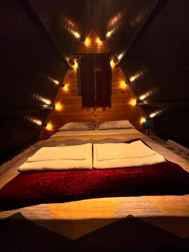 Letto o letti in una camera di Chardonnay Tiny Home for Nature Lovers North Cyprus