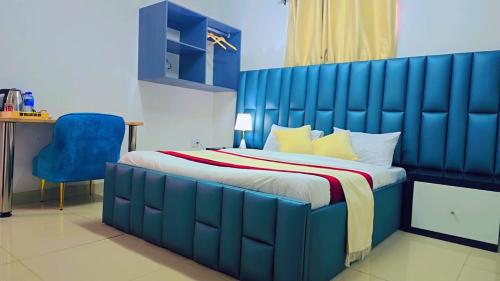 Postel nebo postele na pokoji v ubytování Jabulani Lodge