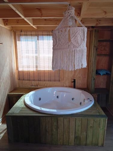Ένα μπάνιο στο Cabaña Jacinta