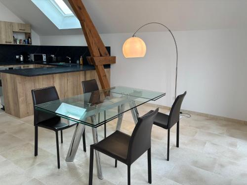 Ảnh trong thư viện ảnh của Coup de cœur loft dans une maison alsacienne proche Bâle ở Hégenheim