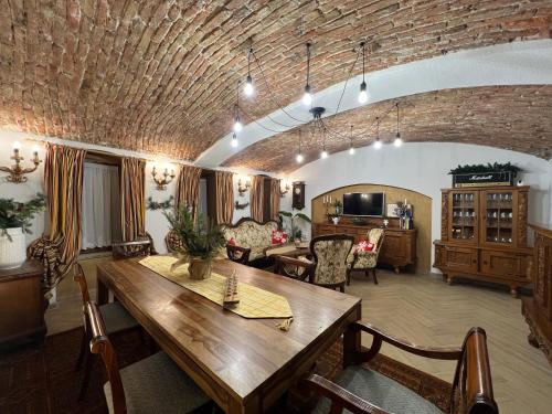 Фотография из галереи Casa Ceauș в городе Бая-Сприе