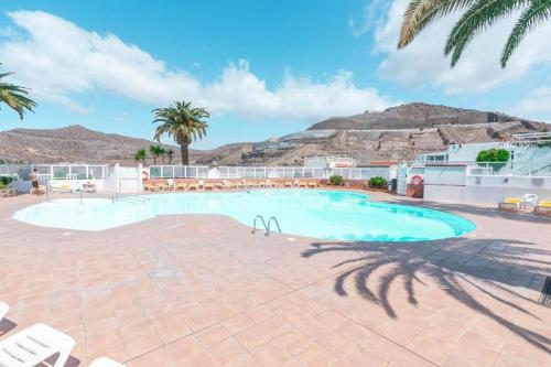 Πισίνα στο ή κοντά στο Modern house with sea views, pool and a chillout terrace