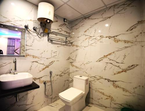 Ванная комната в Sonargaon Beach Resort