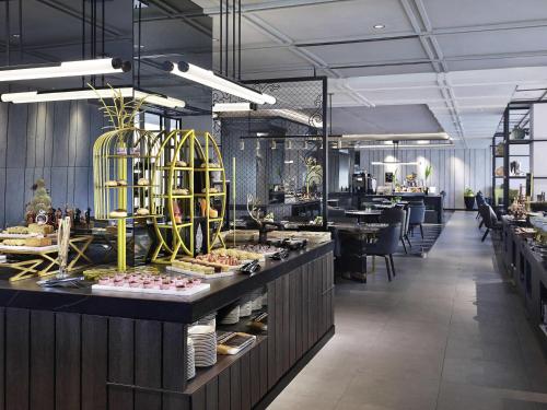 Jídlo v hotelu nebo okolí