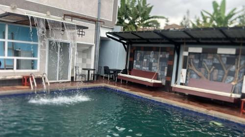 Imagen de la galería de Hôtel 2K, en Yaoundé