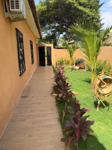 Κήπος έξω από το Villa oasis, Résidence Nianing