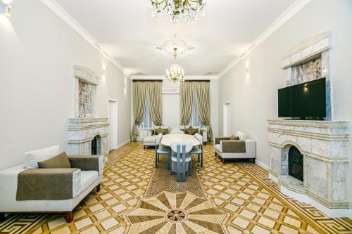 Baku 5 Bedroom Nizami Street