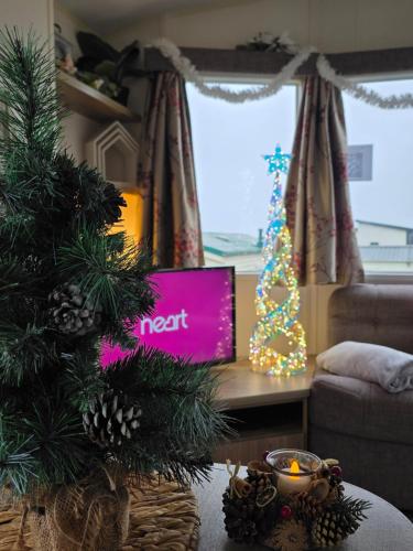 TV/trung tâm giải trí tại Summer Breeze