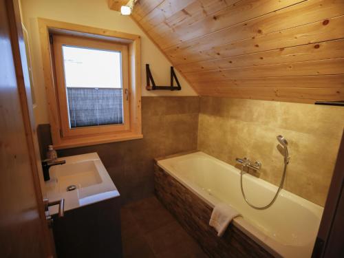 O baie la Designchalets Falkertsee