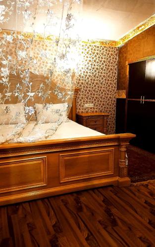 Φωτογραφία από το άλμπουμ του Dzoraghbyur "Garden Paradise" σε Vokhchaberd