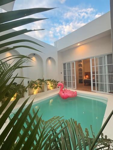 Πισίνα στο ή κοντά στο Semasa Villa Purwokerto