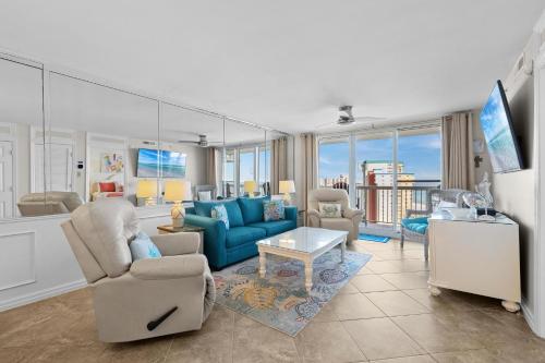 Pelican Beach Resort by Colasan photo 186