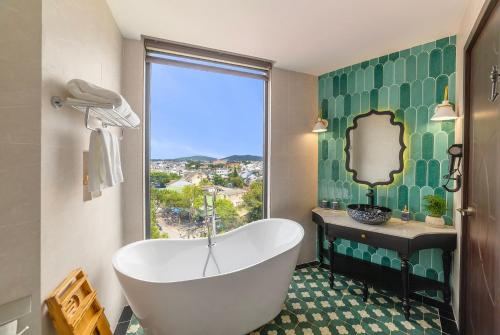 Ванная комната в Brics Boutique Dalat