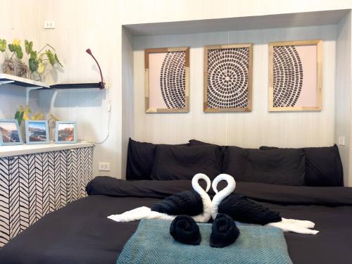 Three Palms - Beach Front Tiny House by SP Villa