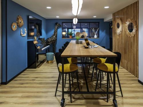 Posezení v ubytování Mercure La Roche Sur Yon