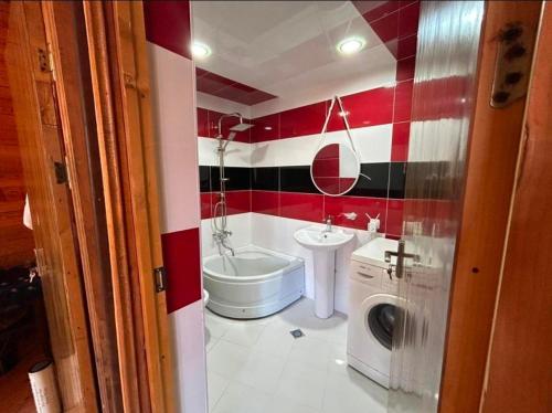 Et badeværelse på Mountain Garden Cottage