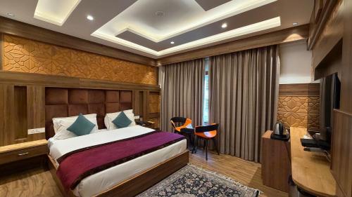 Un pat sau paturi într-o cameră la White Water Resorts