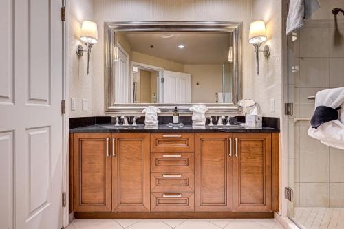 Koupelna v ubytování The Aura JR PREMIUM SUITE Strip view Balcony TWR 3