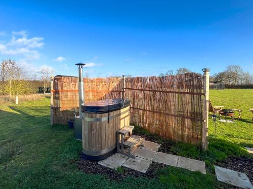 En have udenfor Ash Hut - Uk51026