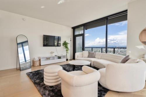 Sky High at Beaudry 2 Bed Apt WITH FREE PARKING photo 27