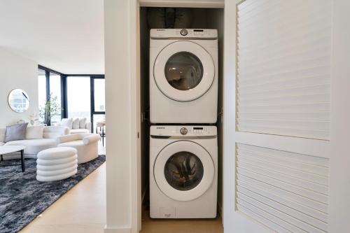 Sky High at Beaudry 2 Bed Apt WITH FREE PARKING photo 34
