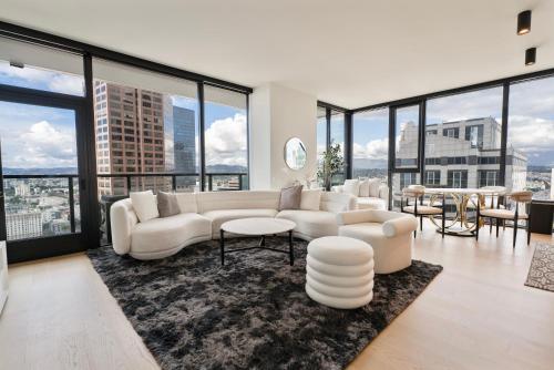 Sky High at Beaudry 2 Bed Apt WITH FREE PARKING photo 50