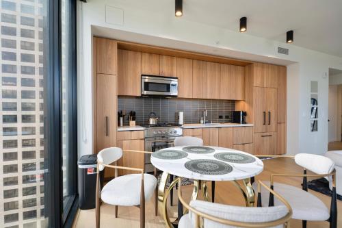 Sky High at Beaudry 2 Bed Apt WITH FREE PARKING photo 53