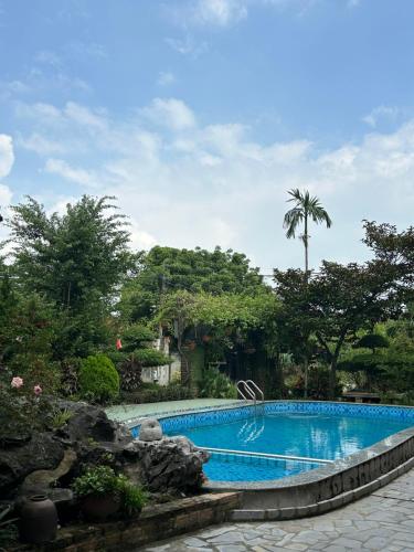 Bazén v ubytování Trang An ViewPoint Homestay nebo v jeho okolí