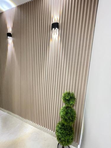 Ένα μπάνιο στο Ramon Palms