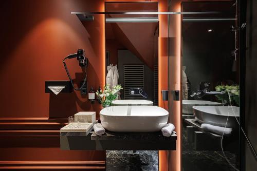 Koupelna v ubytování LUBICH Concept Hotel