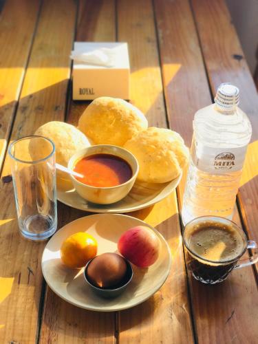 Jídlo v aparthotelu nebo okolí