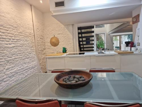 Exclusive designer apartment with private patio Matahacas bajo