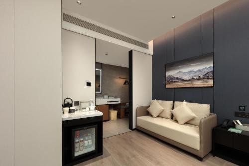 Khu vực ghế ngồi tại Atour Hotel Shenzhen CBD Futian Metro Station