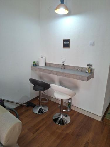 Foto Tini Apartment Bus Station 3