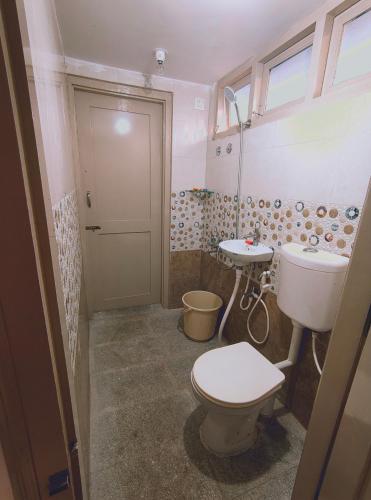 Koupelna v ubytování Anava Farms