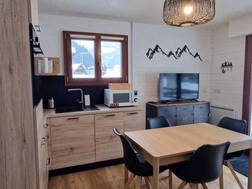 Appartement 2 pièces 4 pers à 100m du télésiège du Linga - FR-1-676-236