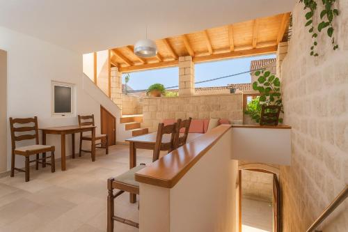 Et tv og/eller underholdning på Old Town Hvar