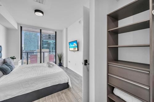 Waterline Corner Vies 2Br 2BA Suites photo 23