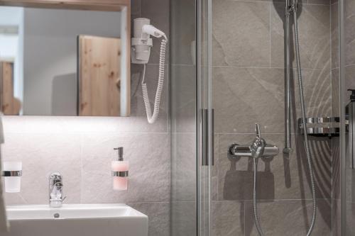 Ένα μπάνιο στο Hotel Sonnenhalde, Arosa