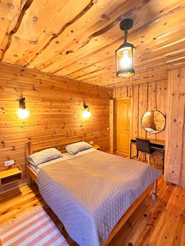 Giường trong phòng chung tại Kipreya