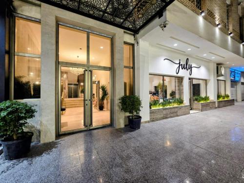 Η πρόσοψη ή η είσοδος του Baghdad Business Hotel - فندق اعمال بغداد