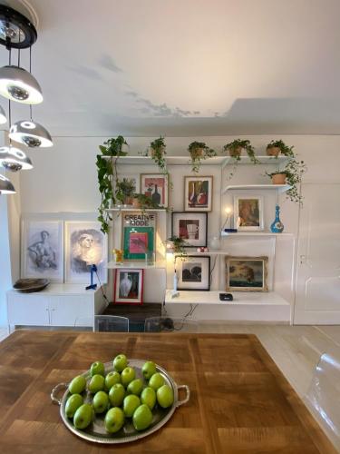 Elegant Flat Near Hospitals & Museums