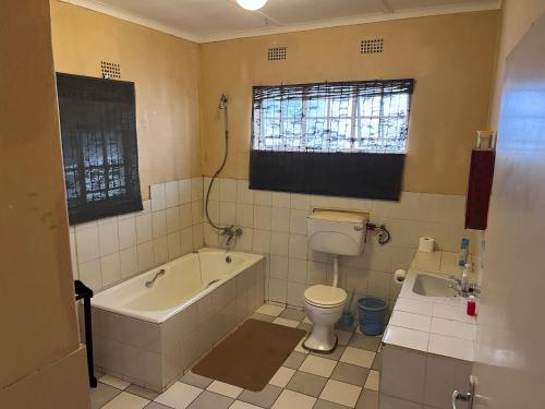 Koupelna v ubytování Nut Tree Nook